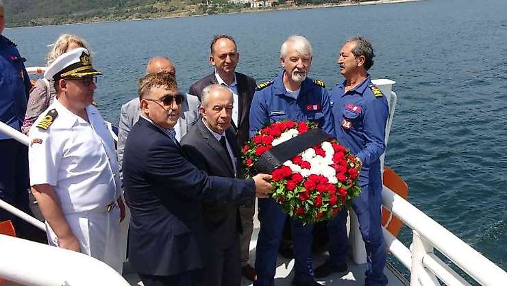 Yaşamını yitiren kılavuz kaptanlar Çanakkale'de anıldı