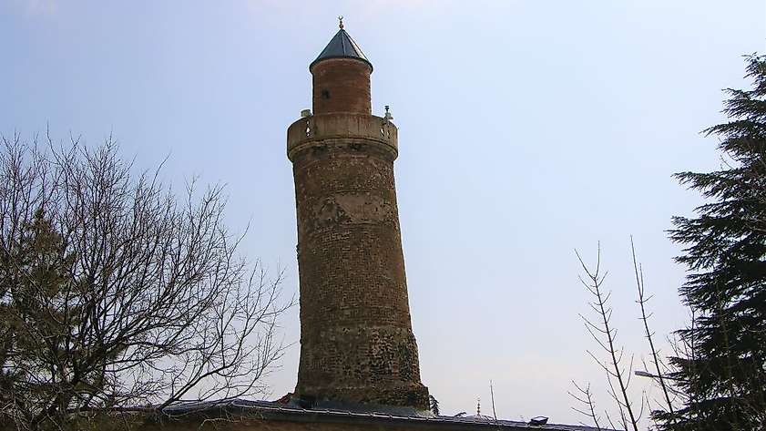 Yerli ve yabancı turistler Elazığ'a gelince bu minareyi görmeden dönmüyor