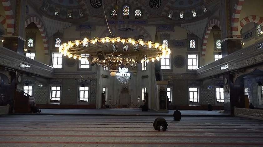 Türkiye’nin ilk asansörlü camisi Ramazan ayına hazır