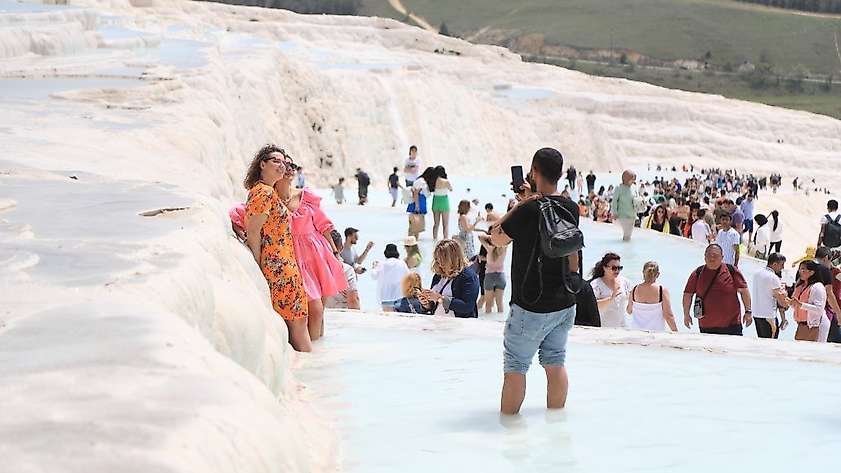 Pamukkale’de bayram bereketi
