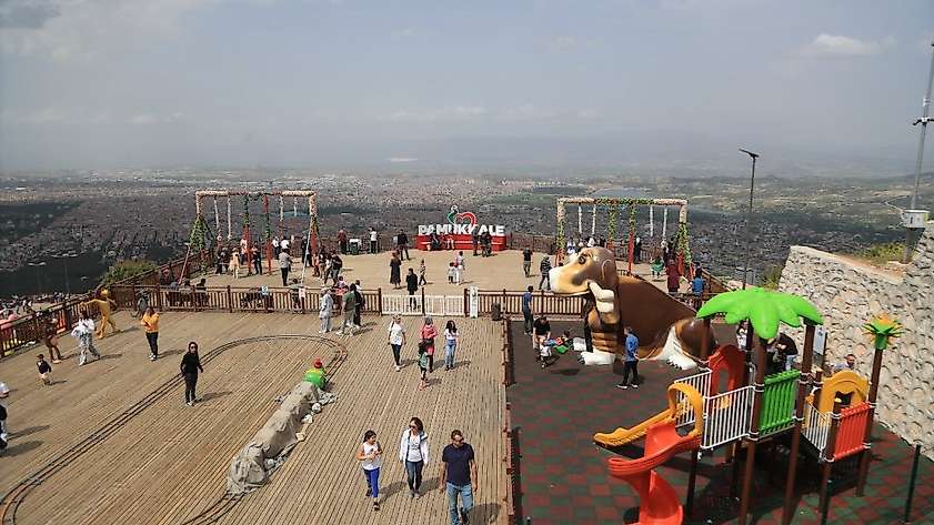 Pamukkale’de bayram bereketi