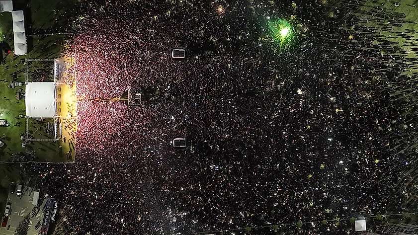 Trabzonspor’un şampiyonluk kutlaması havadan görüntülendi