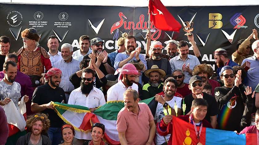 Sındırgı’da sınırları aşan Atlı Okçuluk yarışması