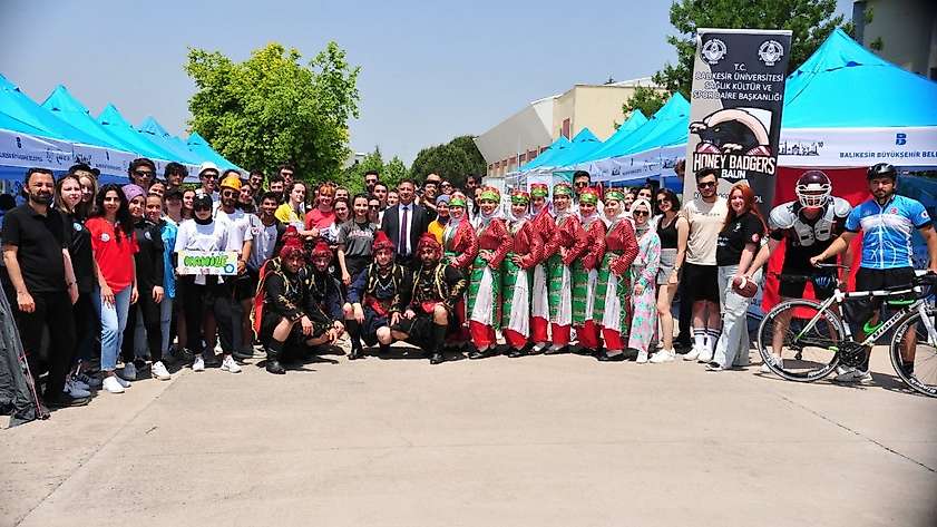 BAÜN’de Öğrenci Toplulukları Festivali gerçekleştirildi