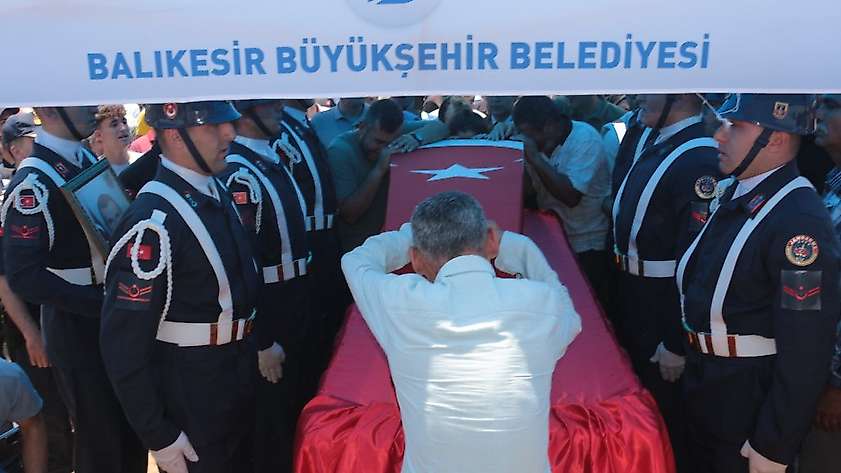Şehit Uzman Çavuş Özcan'a veda