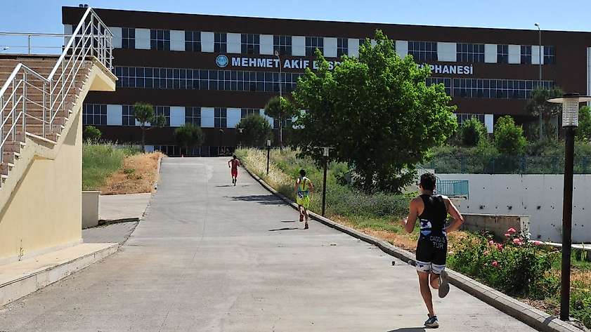 Üniversiteler Triatlon Türkiye şampiyonası tamamlandı